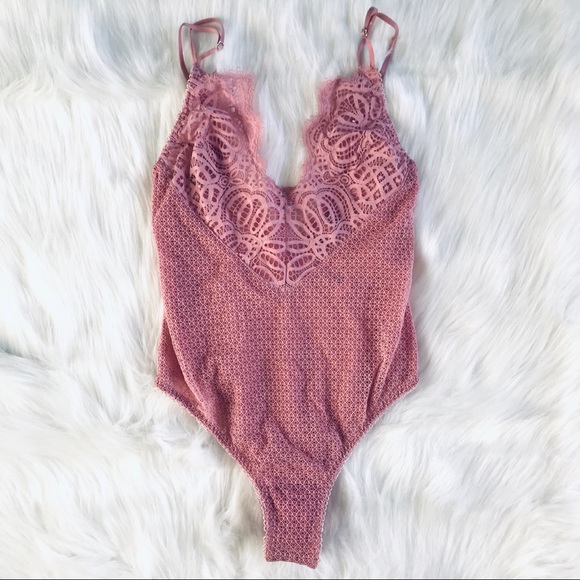 Victoria's Secret Other - ｖｉｃｔｏｒｉａ'ｓ  ｓｅｃｒｅｔ  ｐｉｎｋ  ｌａｃｅ  ｂｏｄｙｓｕｉｔ